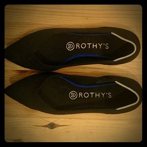 Rothy's pointy black flats